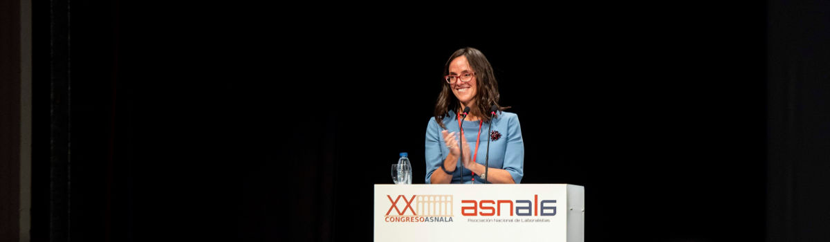 Ana Gómez, presidenta de ASNALA, inaugura el XX Congreso Nacional en Segovia
