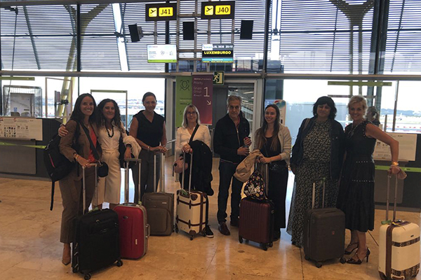 Parte del grupo se encuentra en el aeropuerto de Madrid para salir hacia Luxemburgo