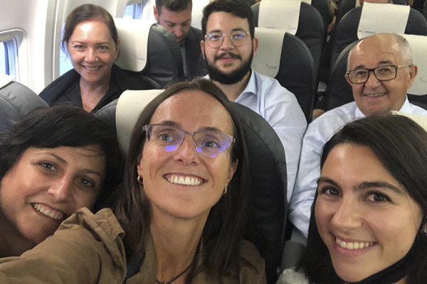 Selfie en el avión antes de despegar a Luxemburgo