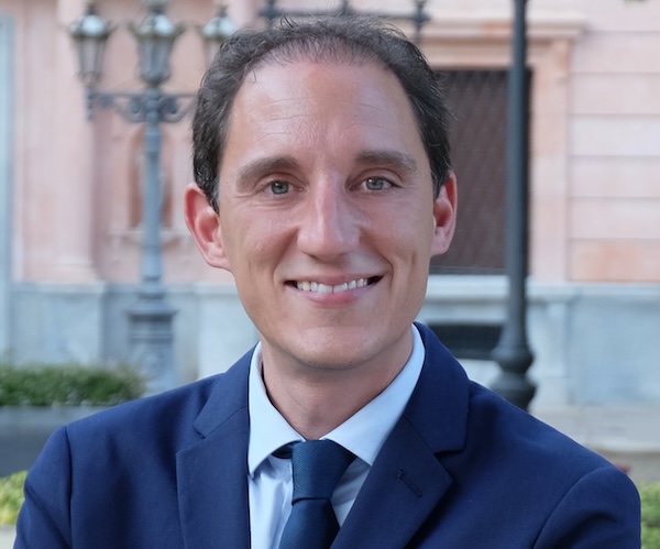Sr. D. José Crespín Gómez Ilmo. Sr. Crespín Gómez