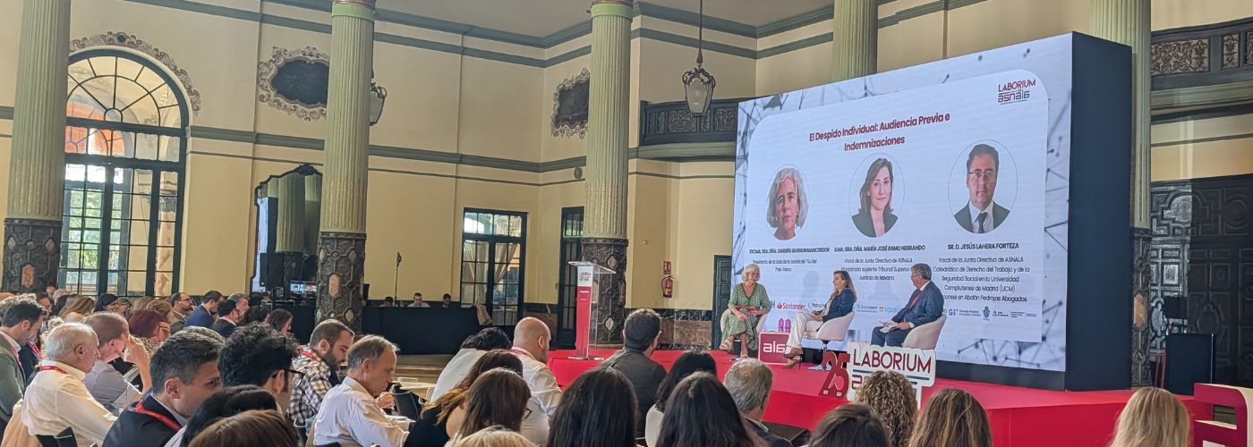 Garbiñe Biurrun y Jesús Lahera dan su ponencia en Laborium 2025