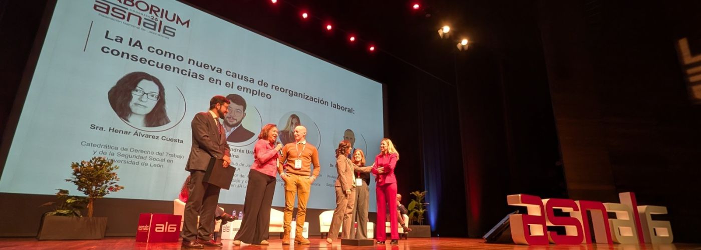 Traspaso coordinadores del Club de Jóvenes ASNALA en Laborium 2026