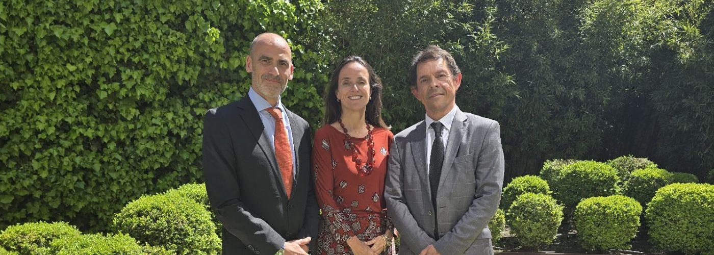 ASNALA firma un acuerdo con Adoria Symmetry, consultora especializada en materia de igualdad ASNALA firma un acuerdo con Adoria Symmetry, consultora especializada en materia de igualdad