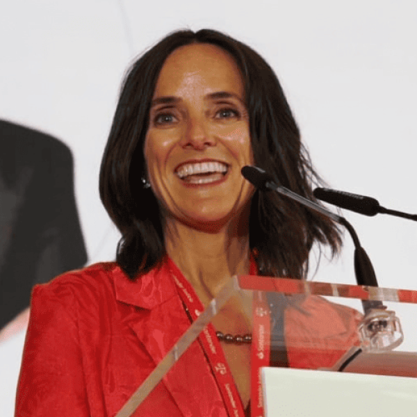 Ana Gómez renueva su presidencia con el compromiso de seguir fortaleciendo ASNALA